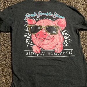 Simply Southern Charcoal Tee with Pink Pig and Sunglasses